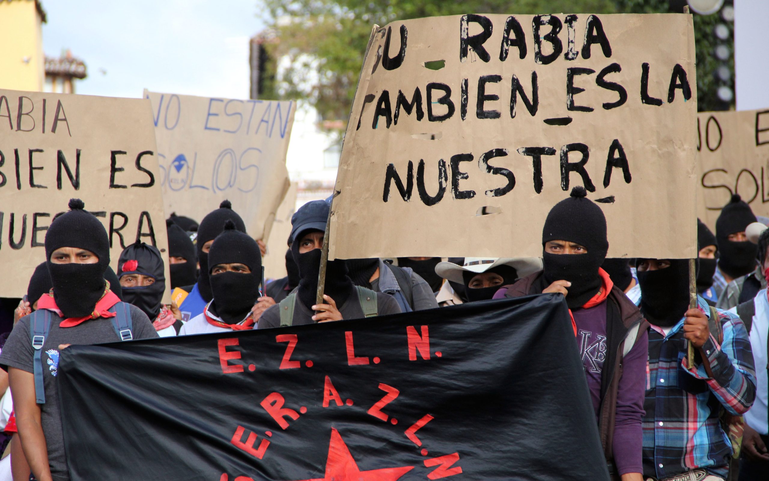 I familiari degli studenti scomparsi di Ayotzinapa incontrano l’EZLN a Oventic